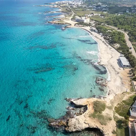 Holiday home On The Sea San Foca,wifi, Ac